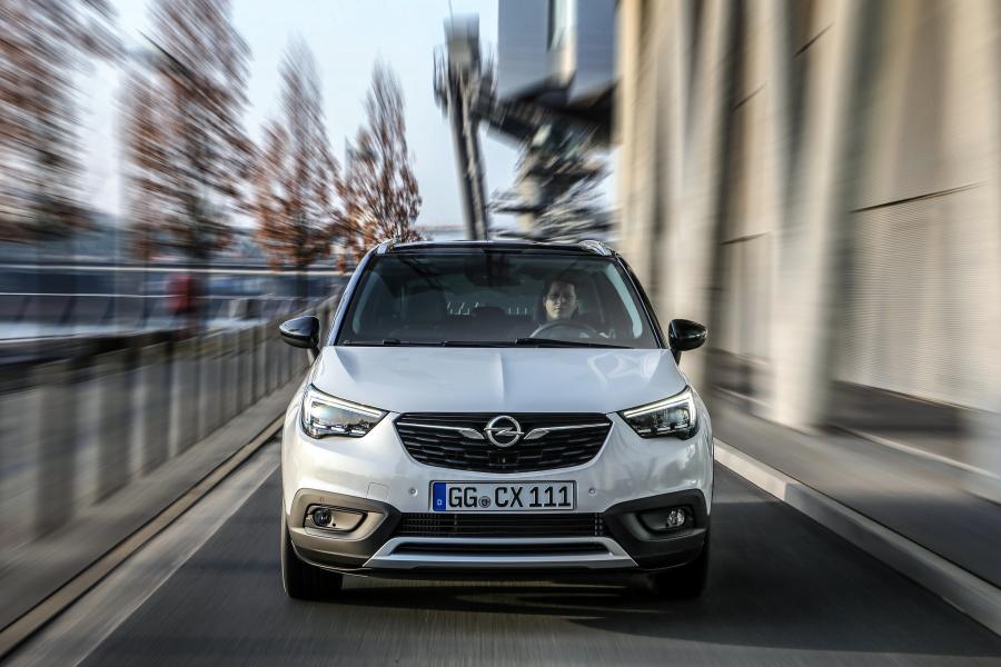  Opel Crossland X Turbo 2017 года  (фото 10 из 51)